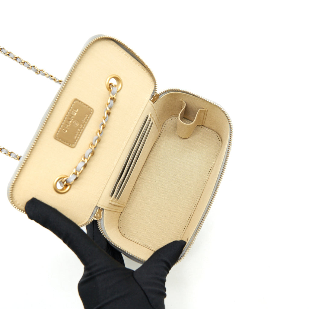 chanel-21b-pearl-crush-long-vanity-with-chain-lambskin-grey-ghw