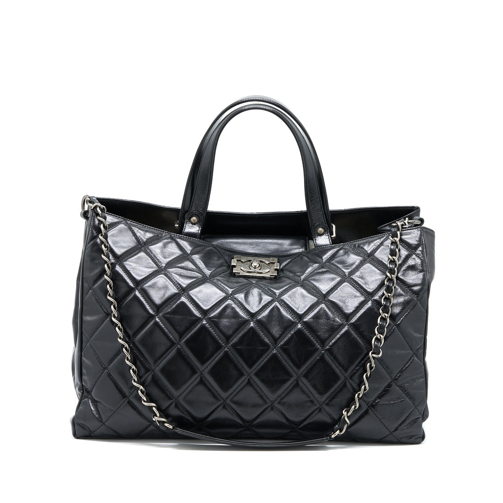 chanel-large-tote-bag-calfskin-black-ruthenium-hardware