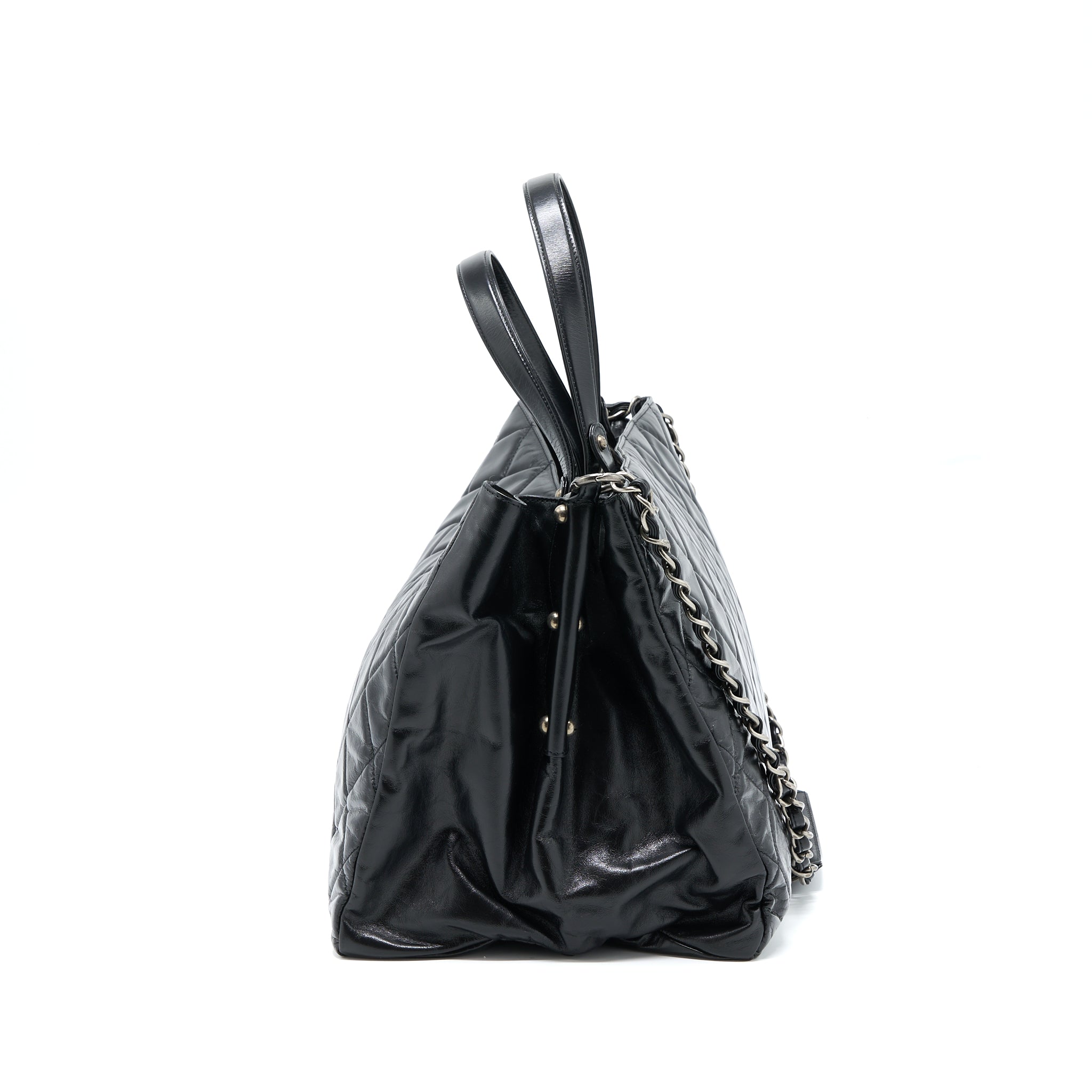 chanel-large-tote-bag-calfskin-black-ruthenium-hardware