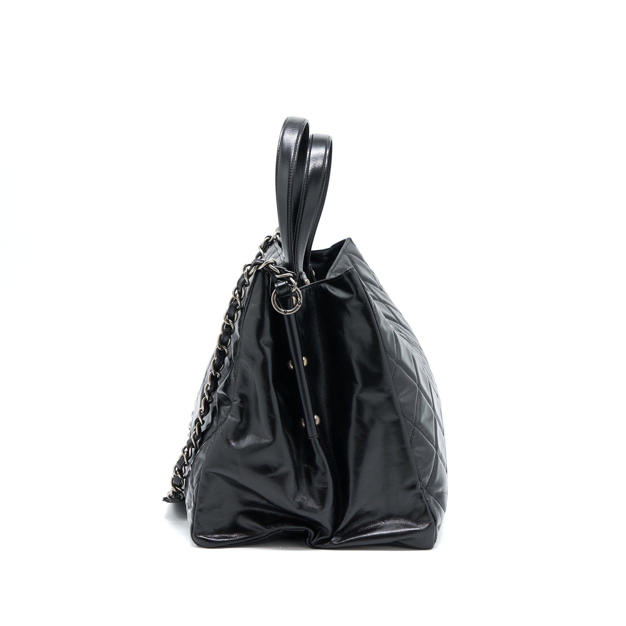 chanel-large-tote-bag-calfskin-black-ruthenium-hardware