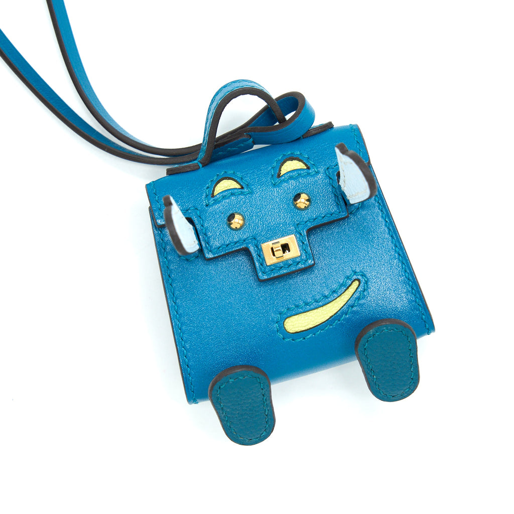 hermes-kelly-dole-bag-charm-izm-bourge-bru-1
