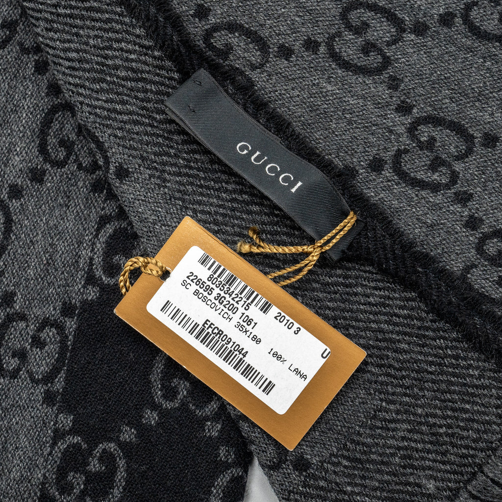 gucci-gg-jacquard-scarf-wool-multicolour