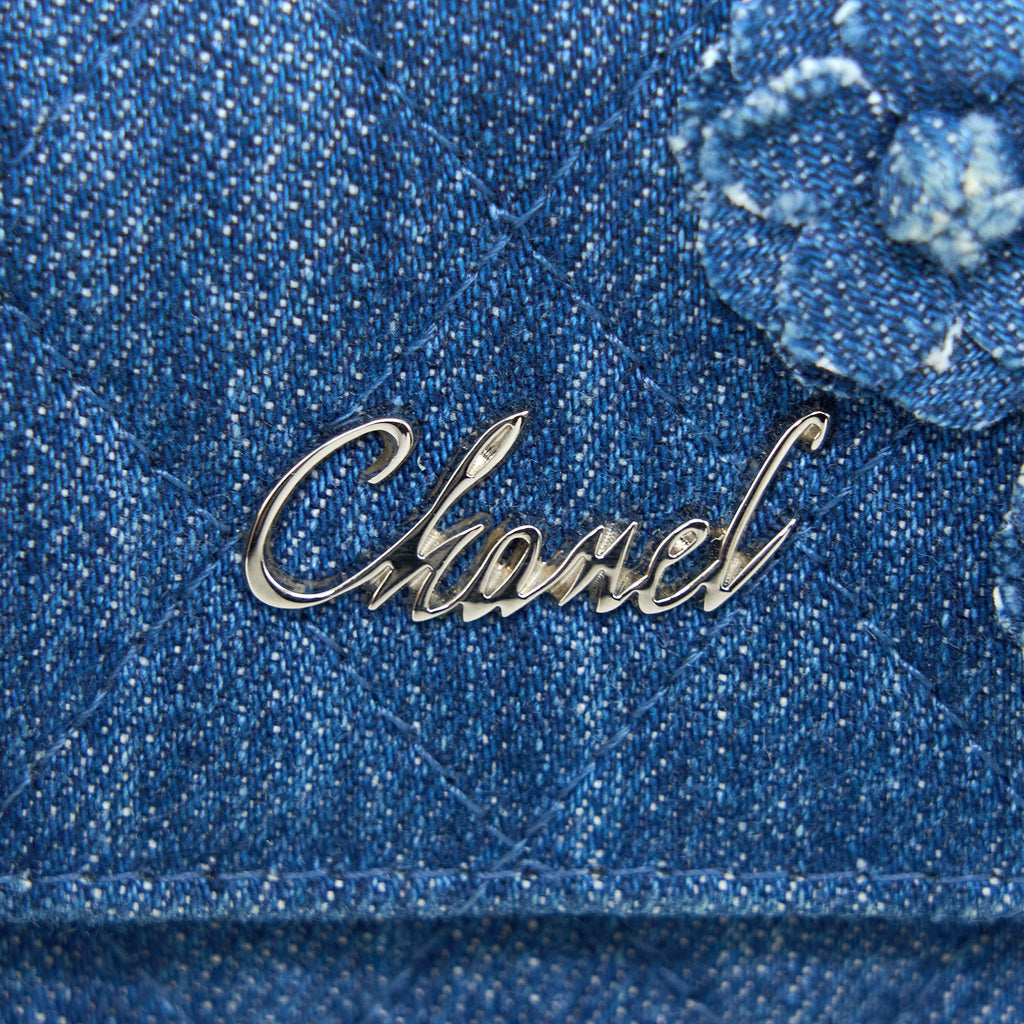 chanel-flap-card-holder-camellia-denim-blue-shw