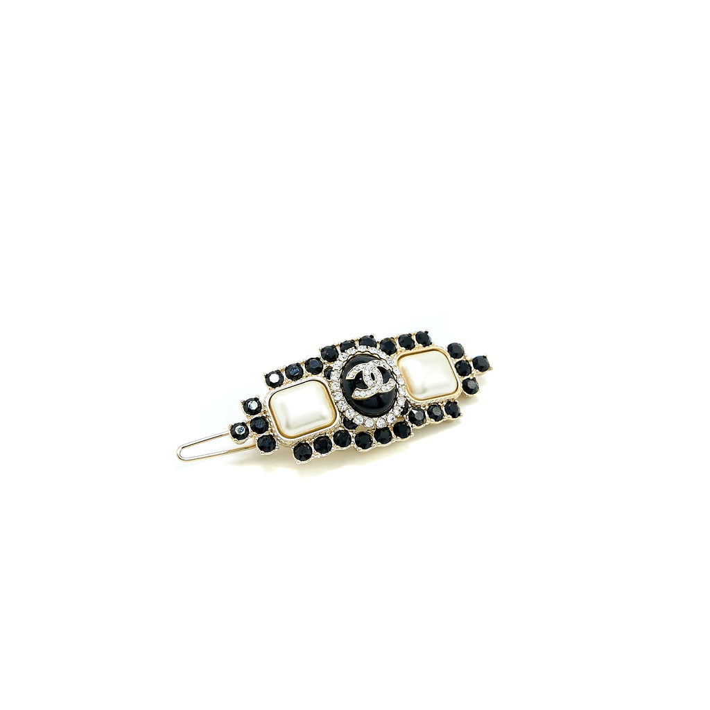 chanel-multicolour-hair-clip