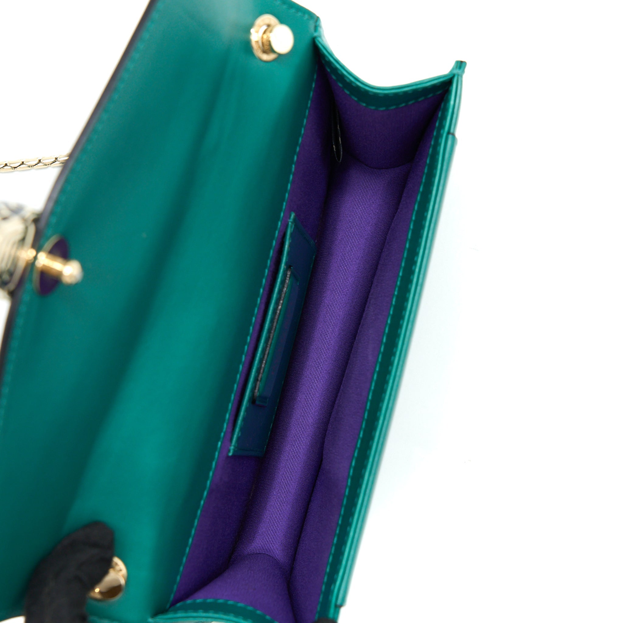 bvlgari-serpenti-forever-crossbody-bag-calfskin-green-lghw-1