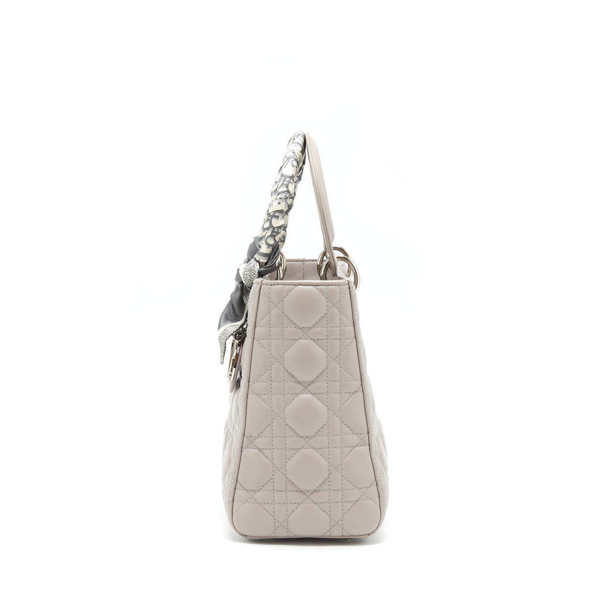 dior-lady-dior-medium-lambskin-grey-shw-with-an-extra-twilly
