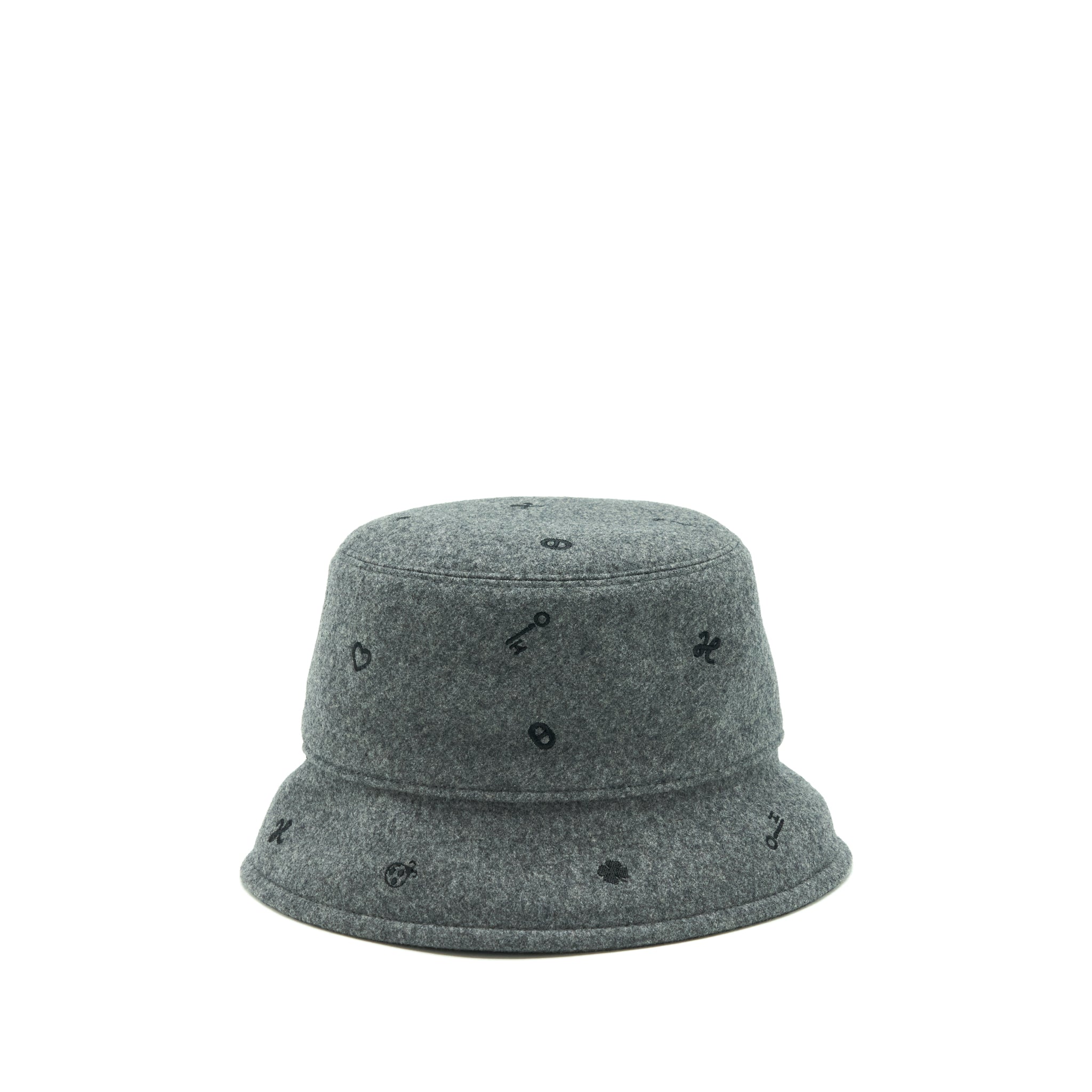 hermes-size-57-debbie-charm-bucket-hat-grey