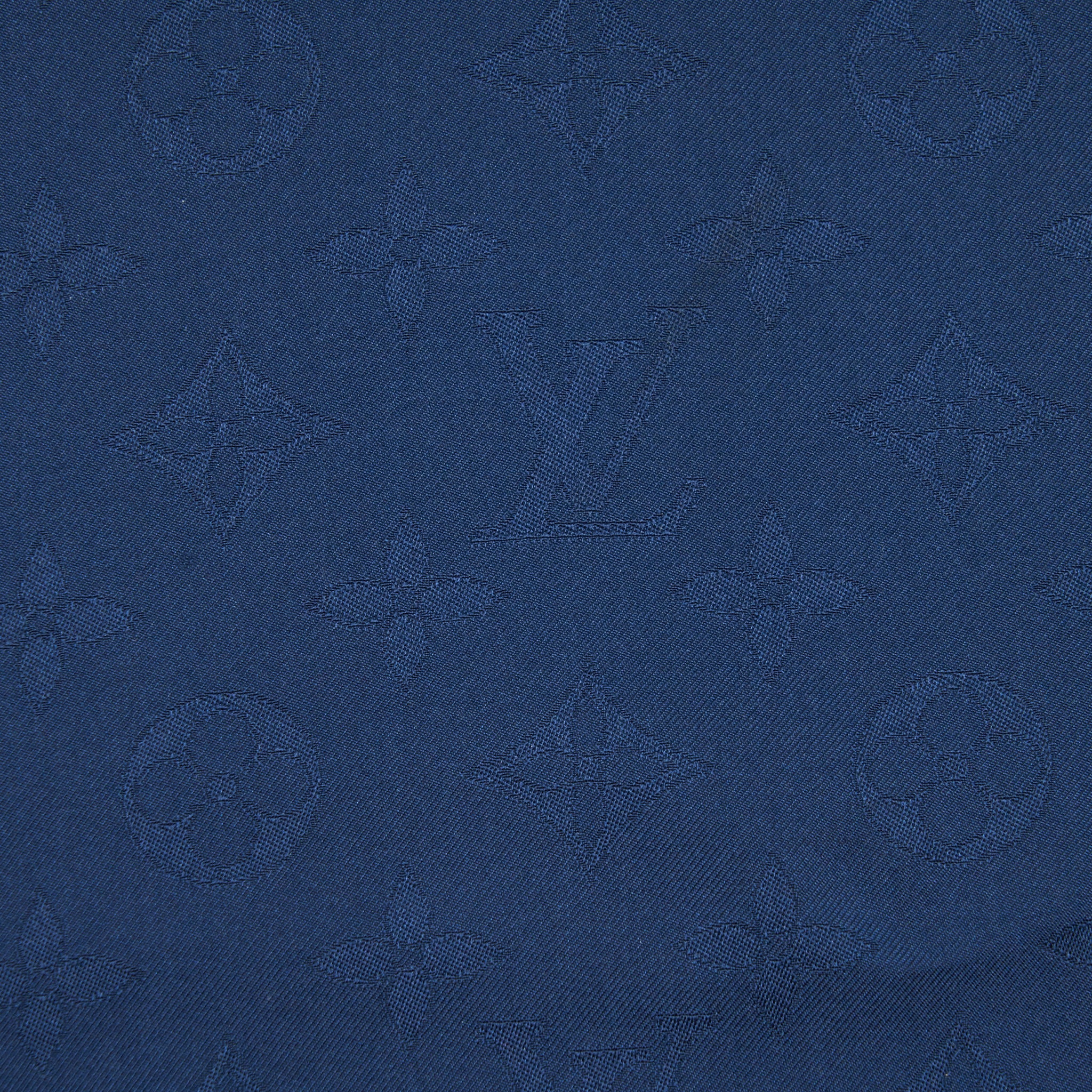 louis-vuitton-monogram-shawl-night-blue
