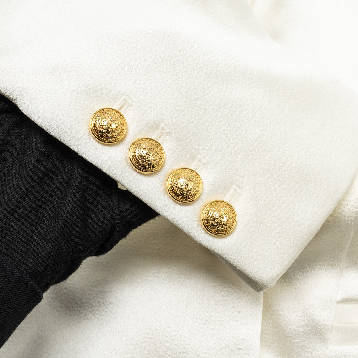 balmain-size-40-blazer-with-gold-button-viscose-white
