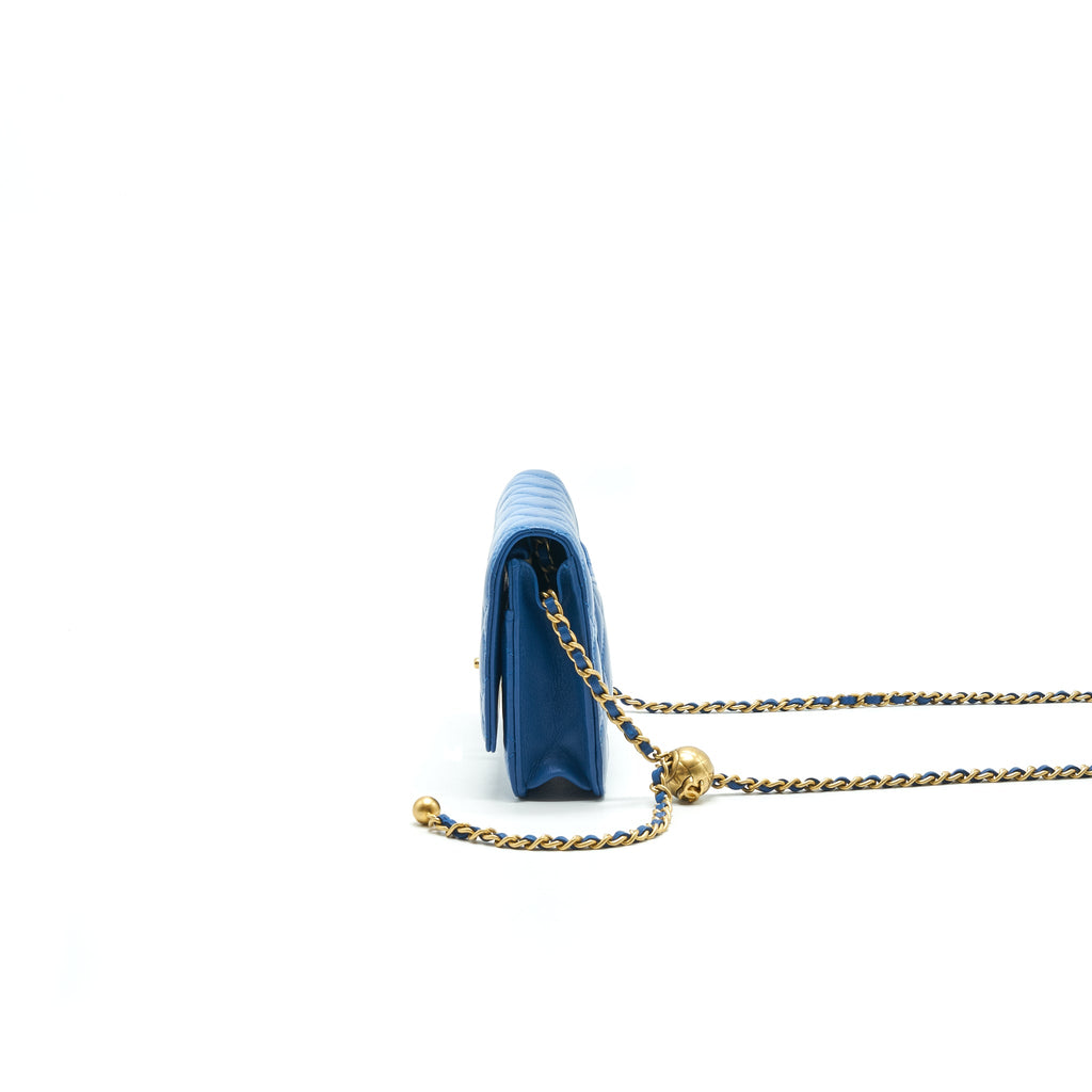 chanel-lambskin-quilted-cc-pearl-crush-wallet-on-chain-blue-with-ghw