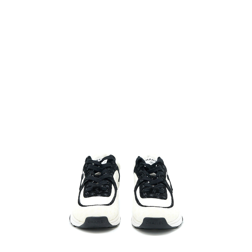chanel-size-38-5-22a-trainers-printed-suede-calfskin-black-white