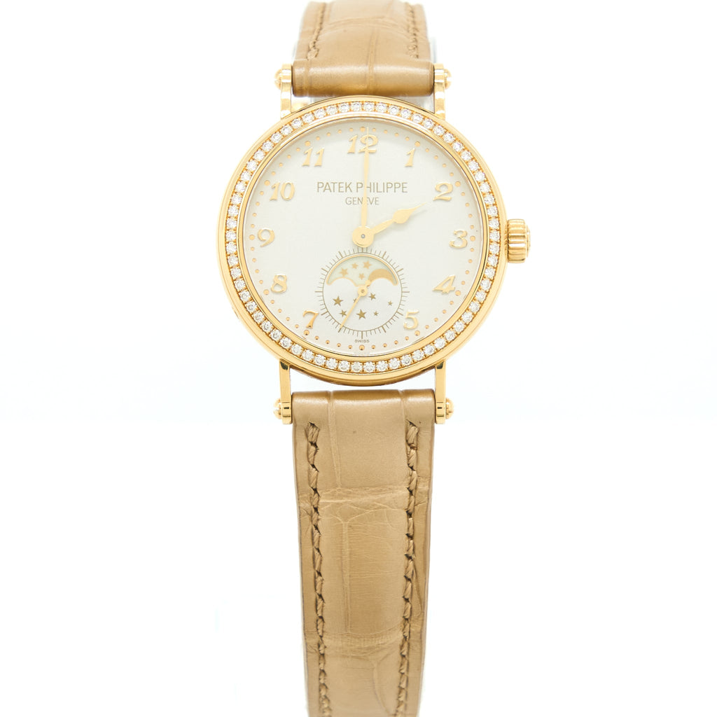 patek-philippe-7121j-001-complications-yellow-gold-moon-phase