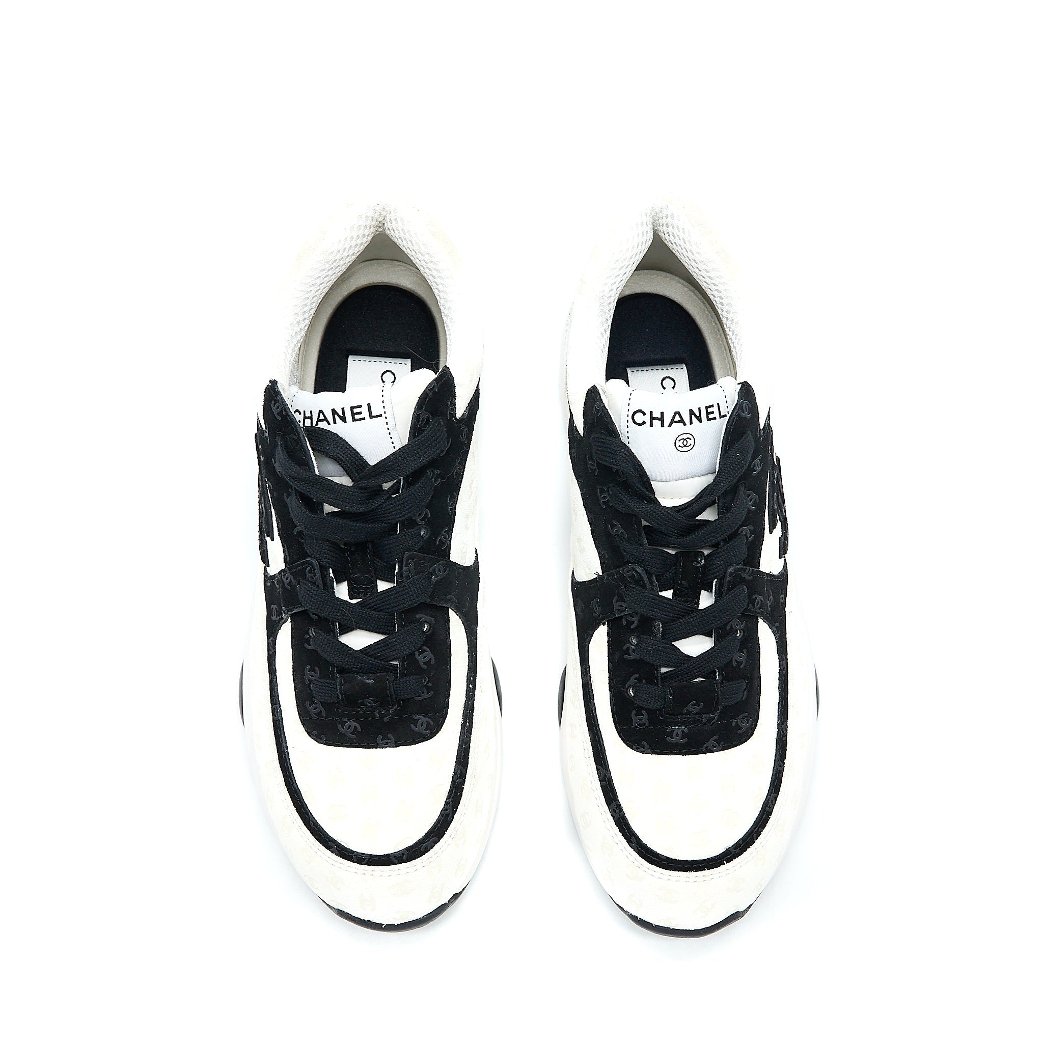 chanel-size-38-5-22a-trainers-printed-suede-calfskin-black-white
