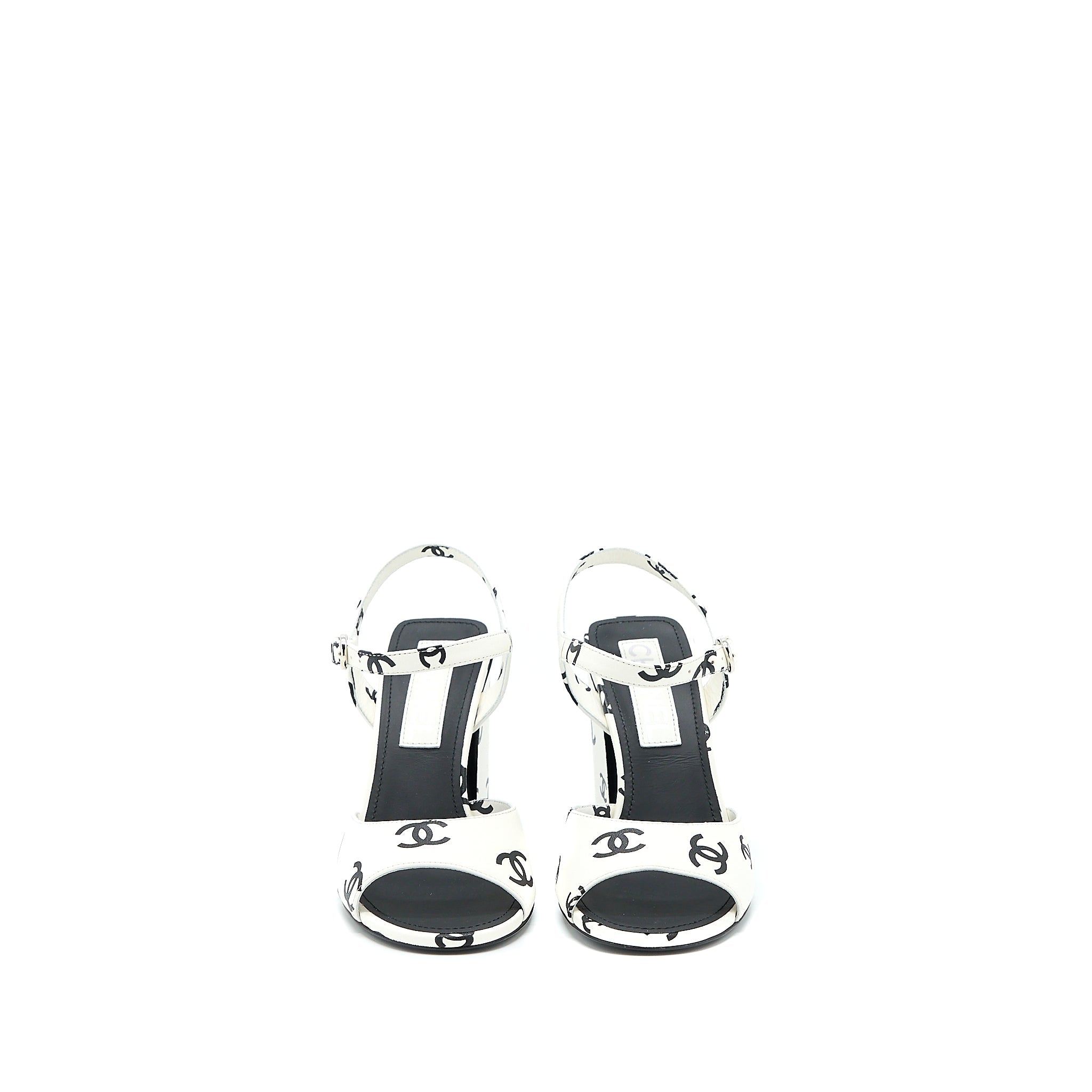 chanel-size-37-cc-logo-leather-sandal-black-white-shw