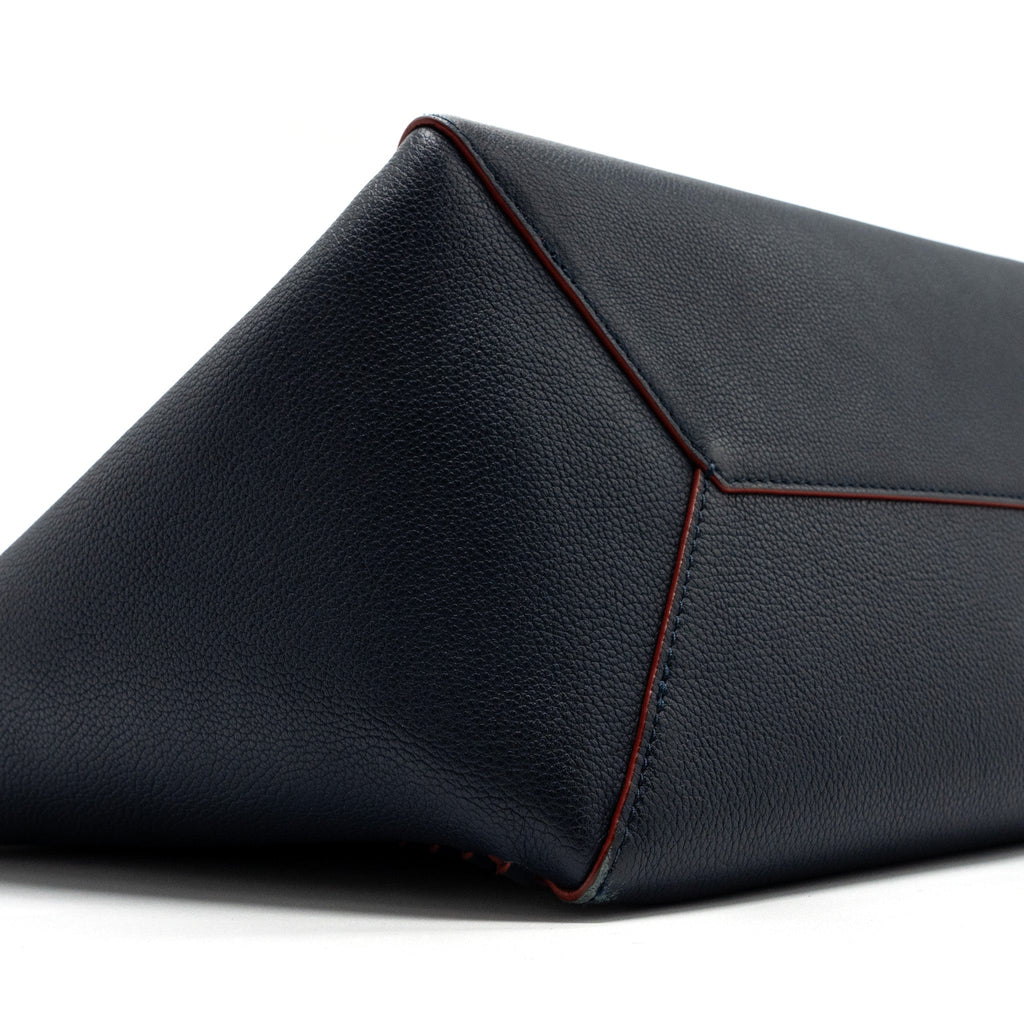 louis-vuitton-lock-me-tote-bag-calfskin-navy-shw