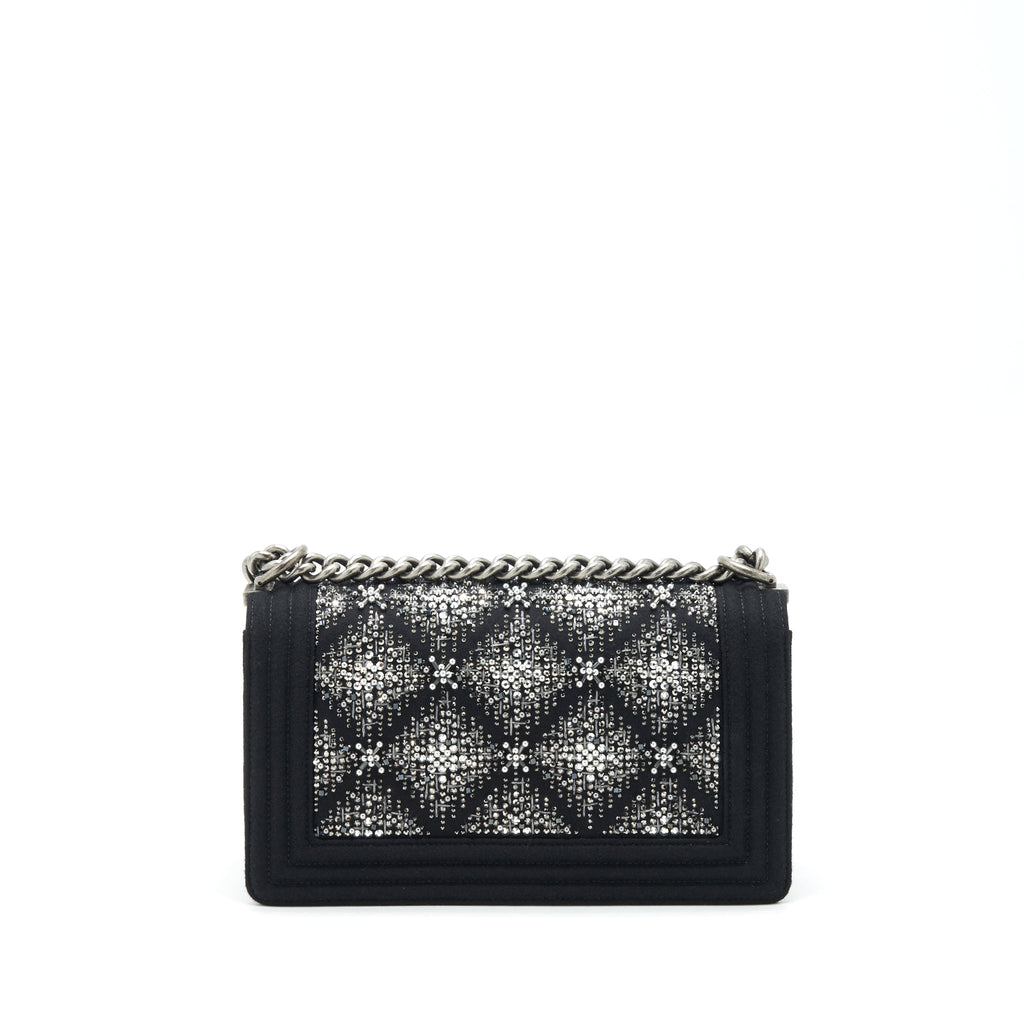 chanel-19b-medium-boy-flap-bag-limited-edition-fabric-black-ruthenium-silver-hardware