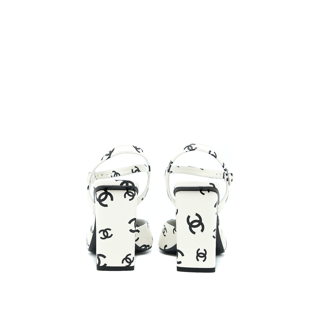 chanel-size-37-cc-logo-leather-sandal-black-white-shw
