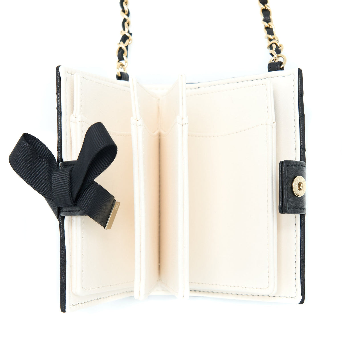 chanel-22b-mini-book-card-holder-with-chains-black-lghw