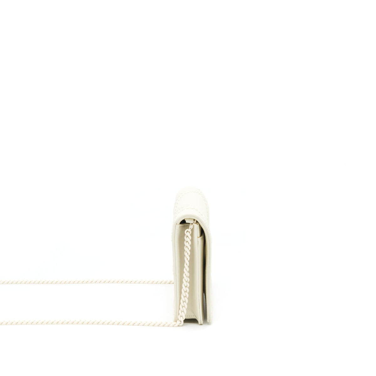 dior-diorama-wallet-on-chain-white-with-white-hardware