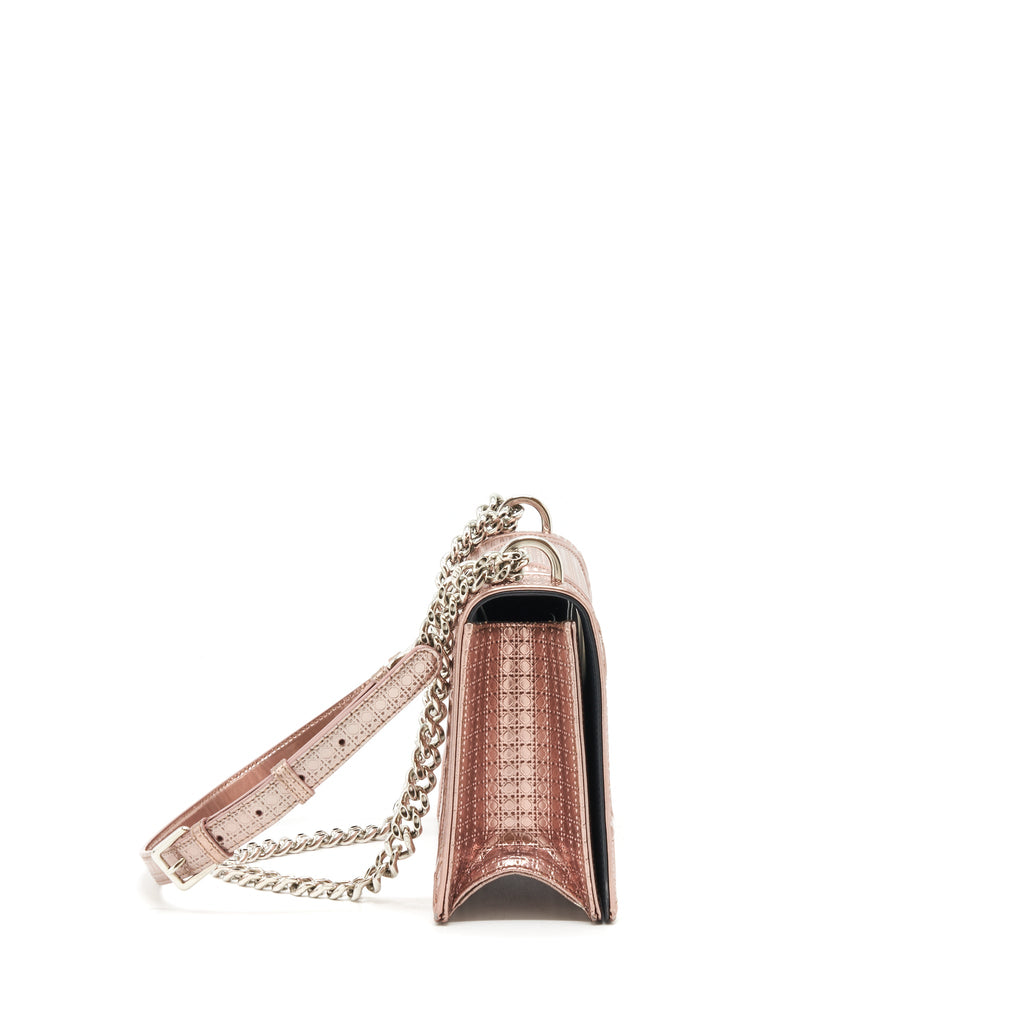 dior-medium-diorama-metallic-pink-shw