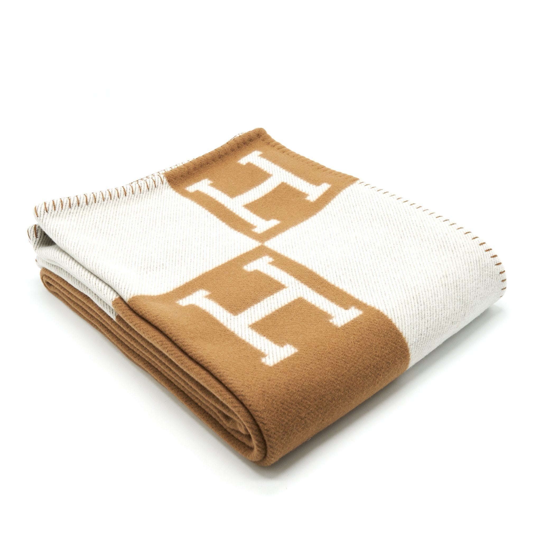 hermes-avalon-throw-blanket-camel-3