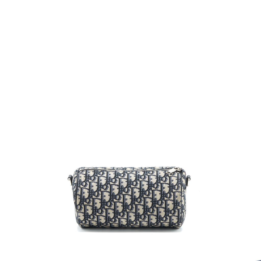 dior-roller-messenger-bag-blue-oblique-jacquard