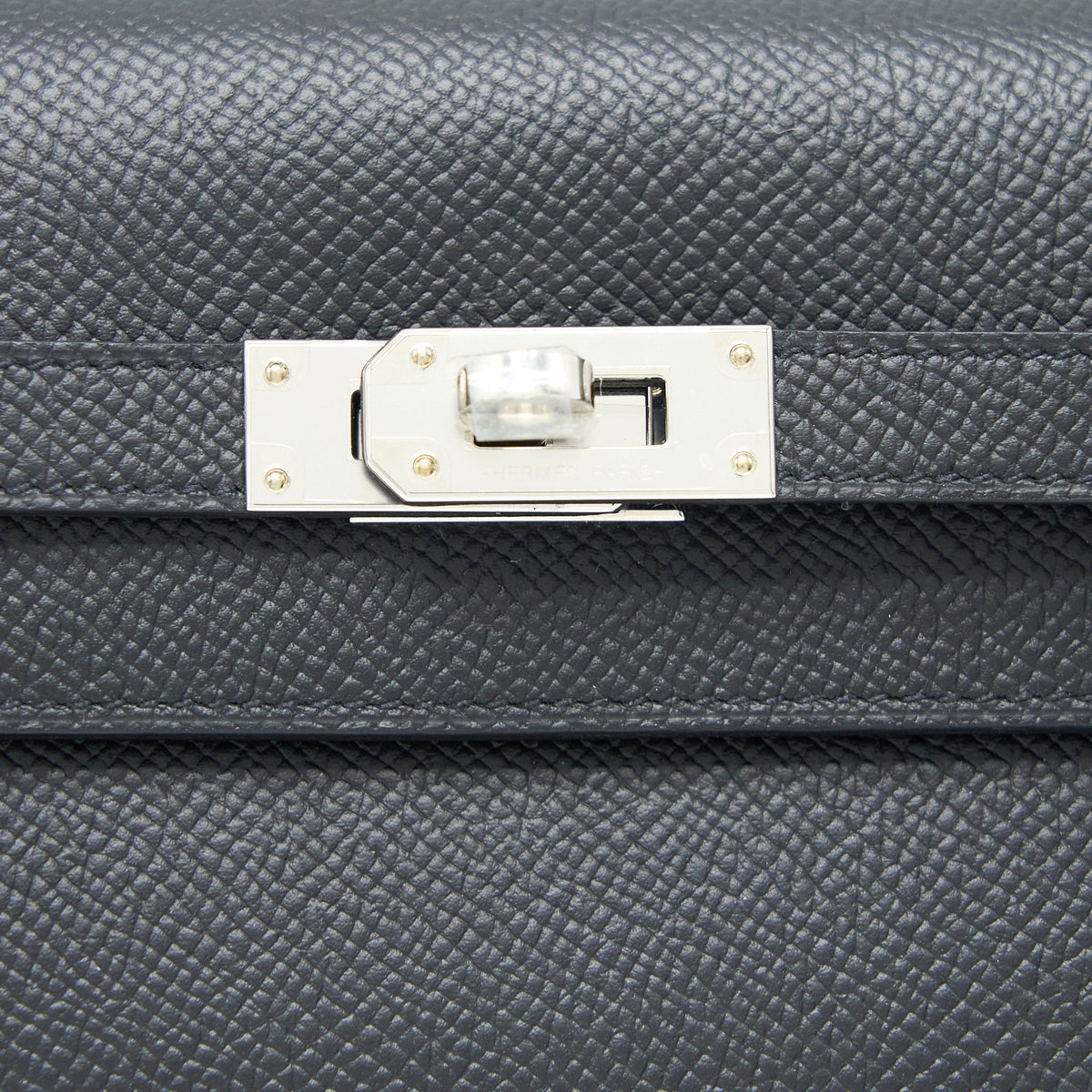 hermes-kelly-to-go-epsom-black-shw-stamp-u-1
