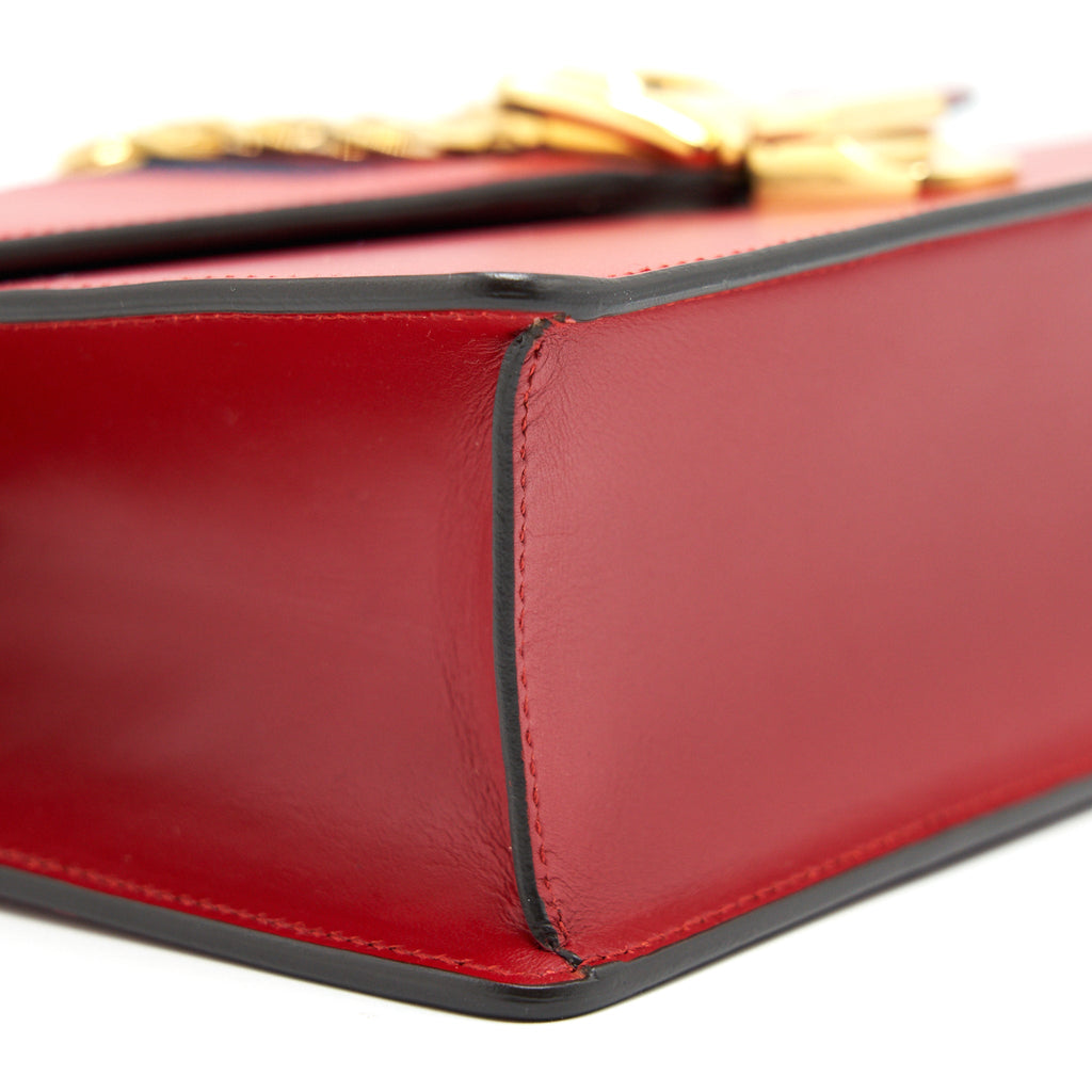 gucci-small-sylvie-bag-red-with-ghw