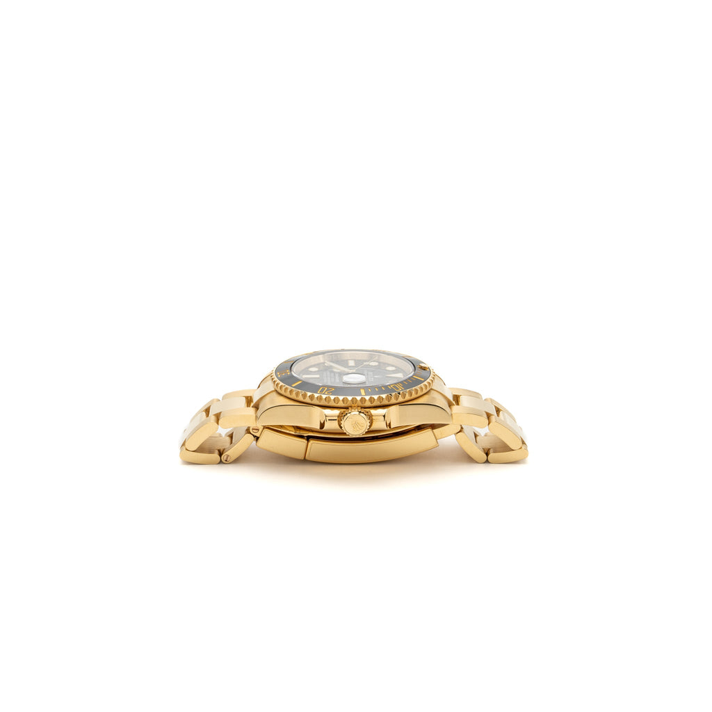 rolex-submariner-date-oyster-41mm-yellow-gold-model-m116618ln