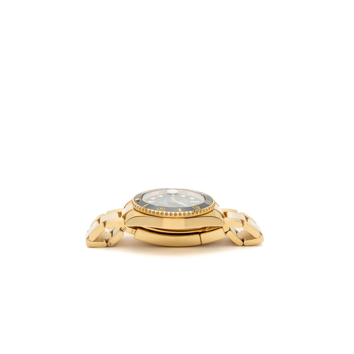 rolex-submariner-date-oyster-41mm-yellow-gold-model-m116618ln