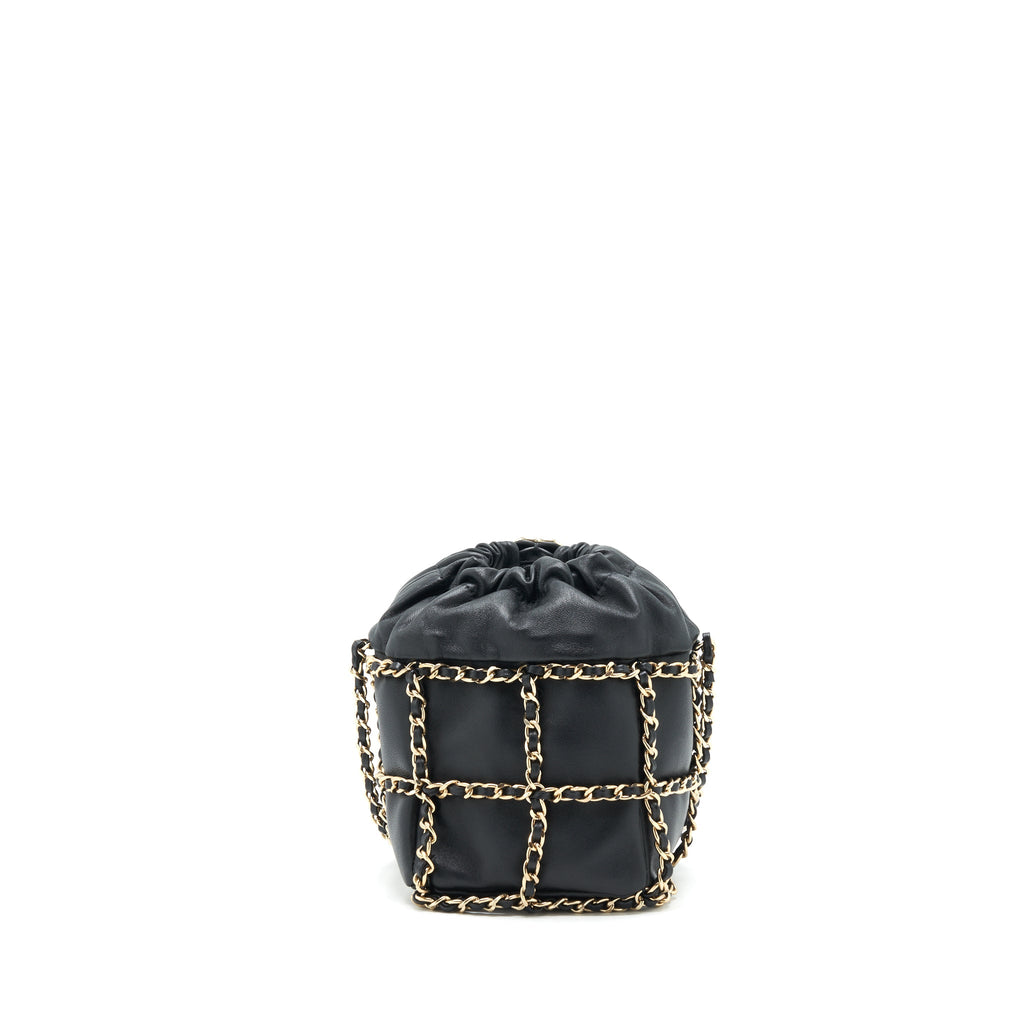 chanel-21c-bucket-chains-lambskin-black-lghw
