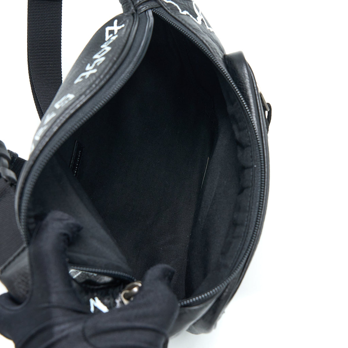 balenciaga-graffiti-waist-bag-leather-black-ruthenium-hardware