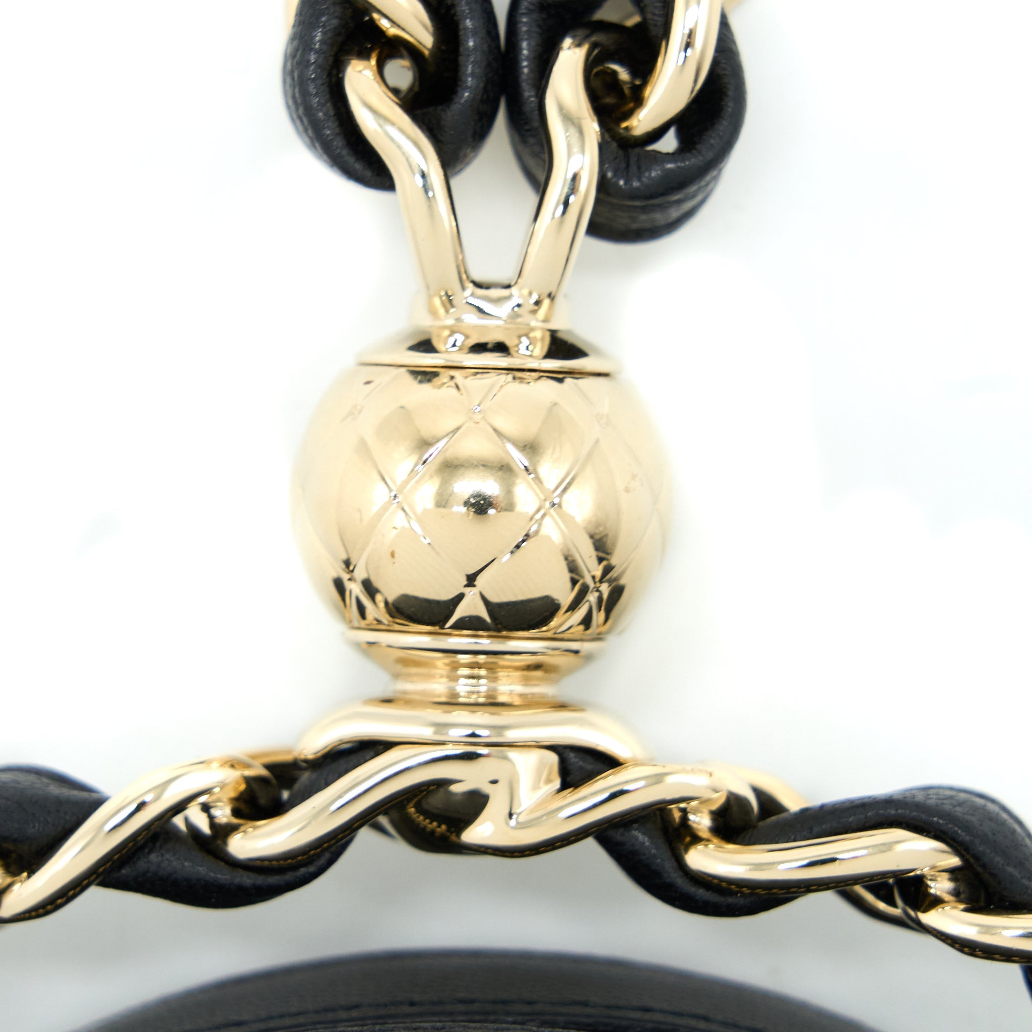 chanel-evening-clutch-with-chain-lambskin-black-lghw