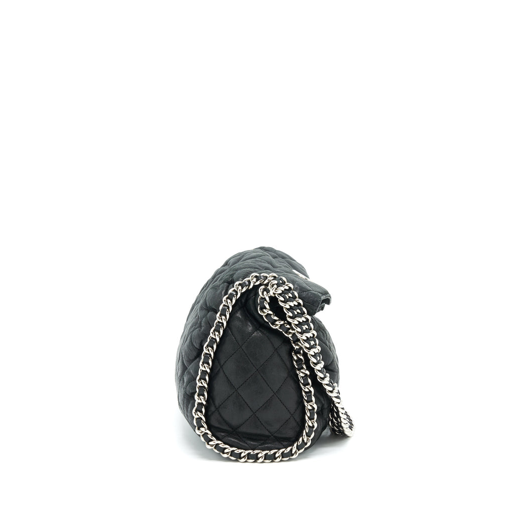 chanel-quilted-leather-with-chain-shoulder-bag-black-shw