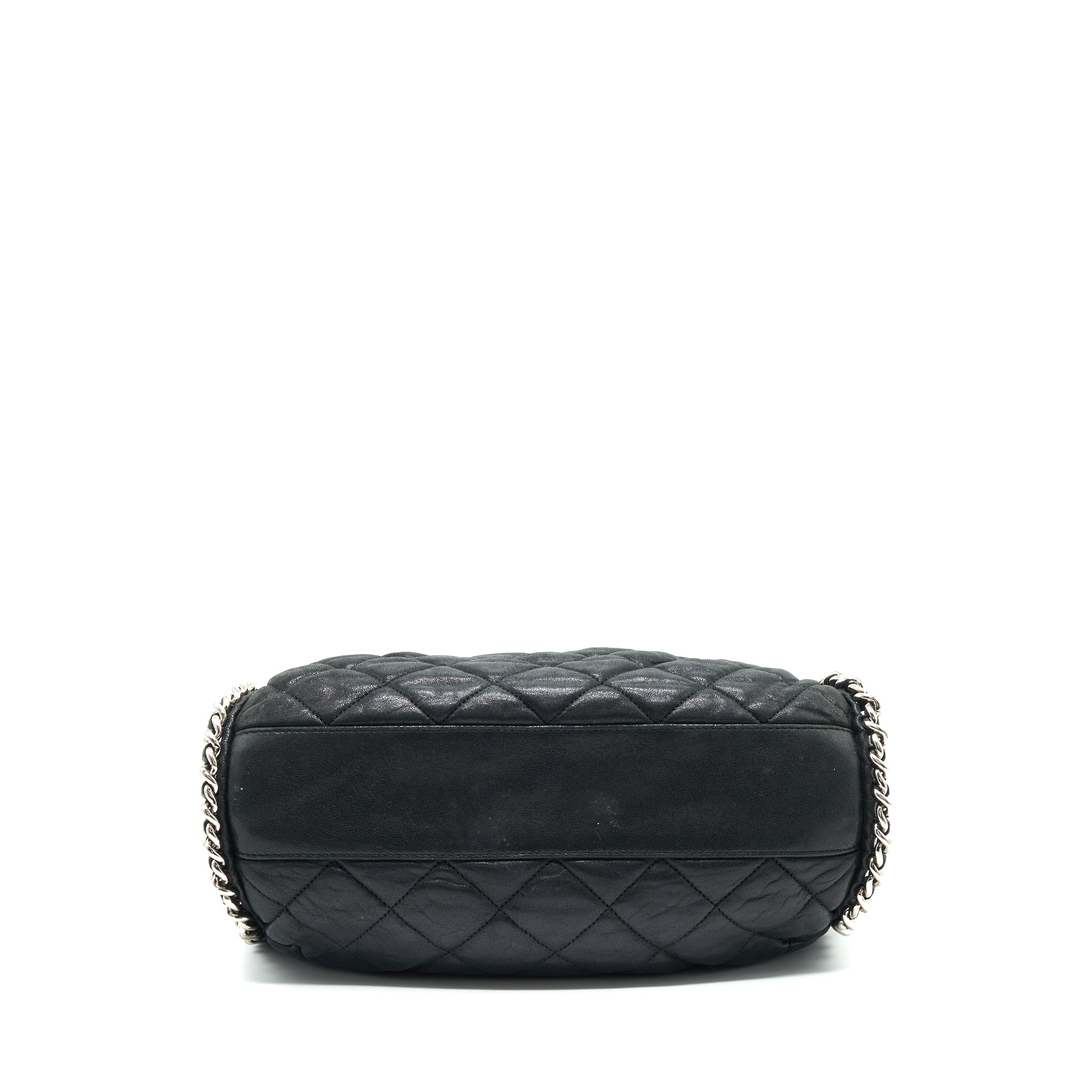 chanel-quilted-leather-with-chain-shoulder-bag-black-shw