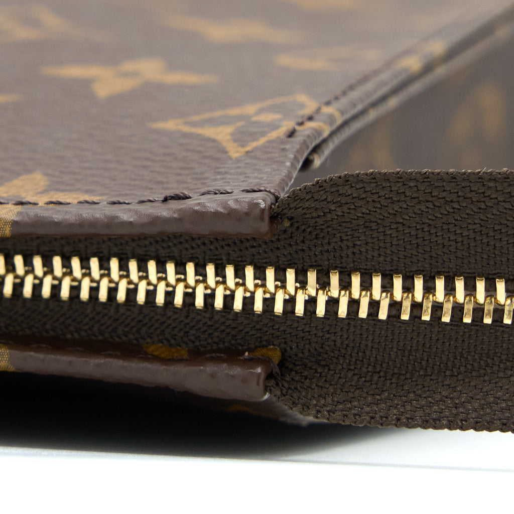 louis-vuitton-toiletry-pochette-26-monogram-canvas-ghw-3