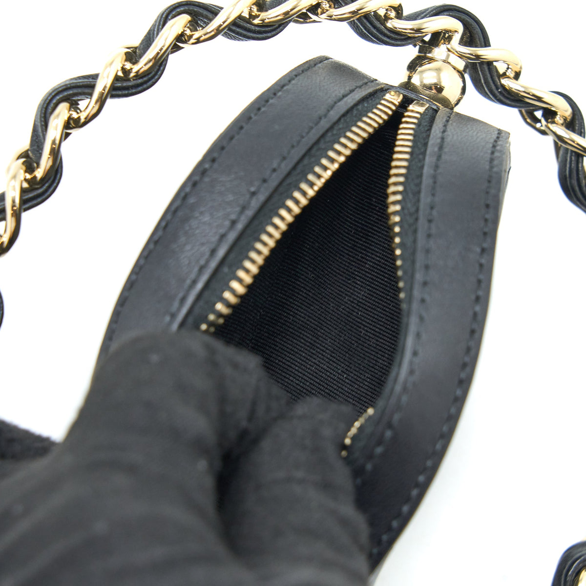 chanel-evening-clutch-with-chain-lambskin-black-lghw