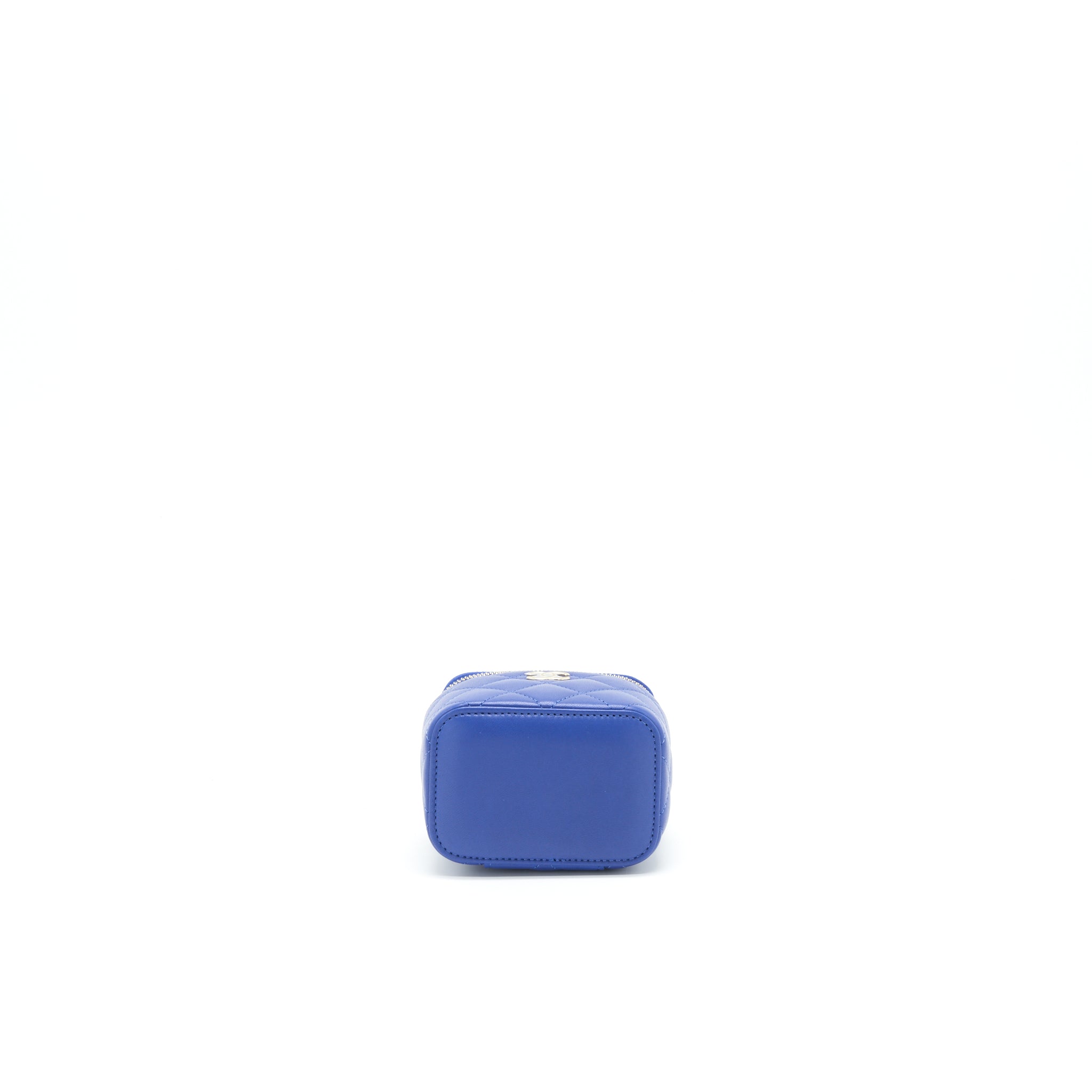 chanel-21k-mini-top-handle-vanity-with-chain-blue-lghw-1
