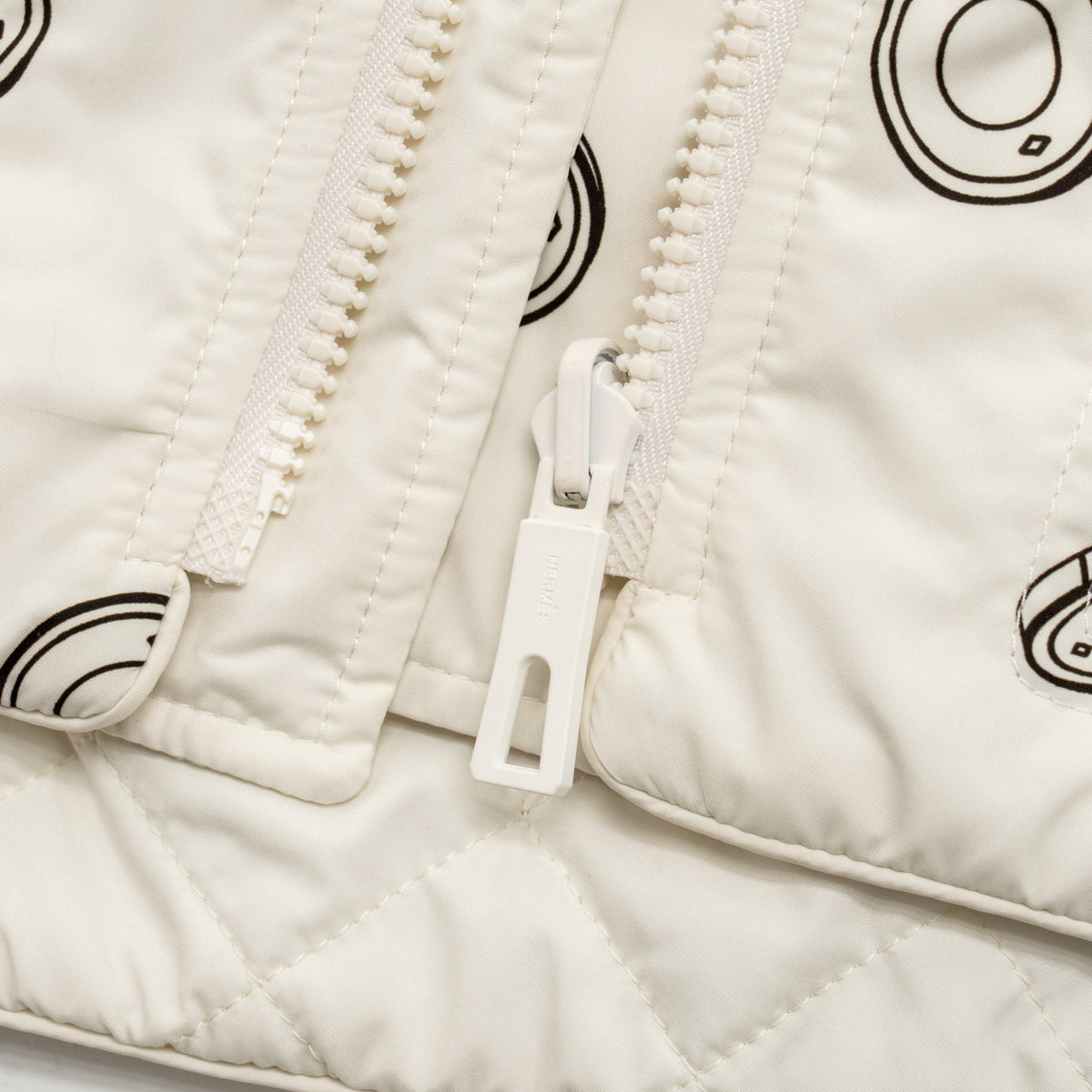 hermes-size-36-reversible-double-side-jacket-polyester-white-copy