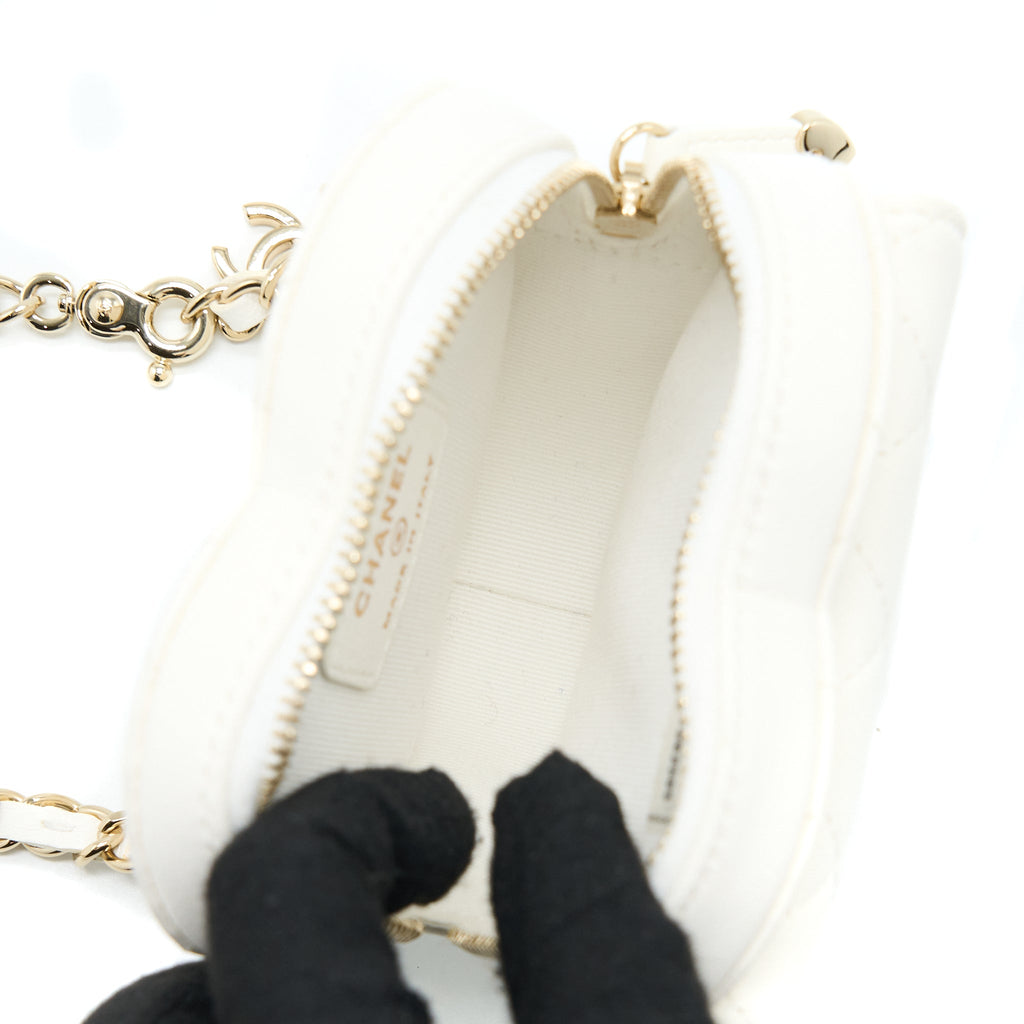 chanel-heart-belt-bag-lambskin-white-lghw