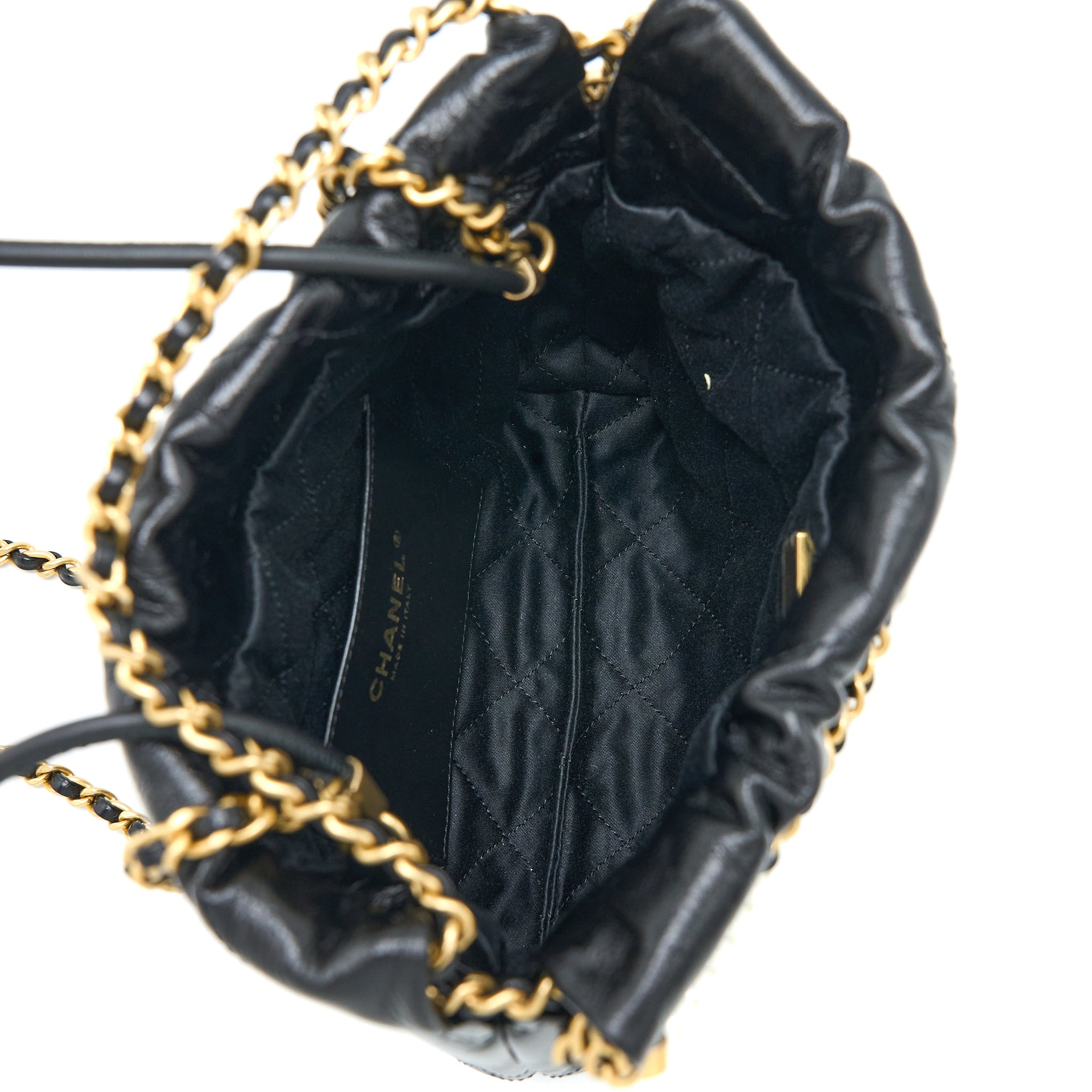 chanel-23s-mini-22-bag-with-pearl-shiny-calfskin-black-ghw-microchip