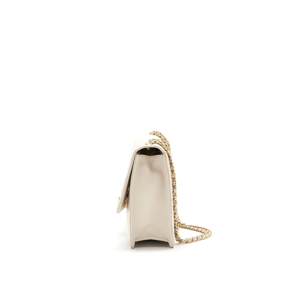 chanel-cc-logo-flap-bag-with-chain-quilted-lambskin-ivory-white-1