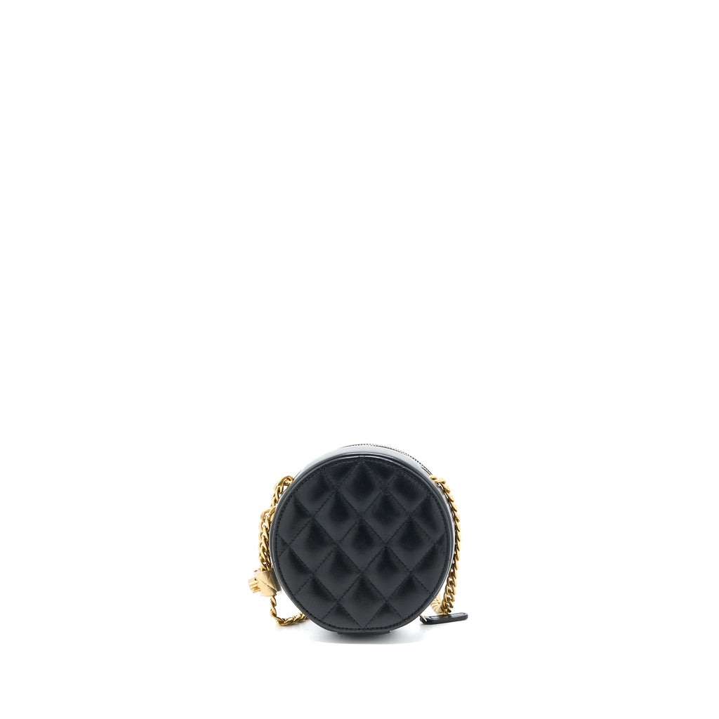 chanel-22k-gold-pillar-round-clutch-with-chain-lambskin-black-brushed-ghw