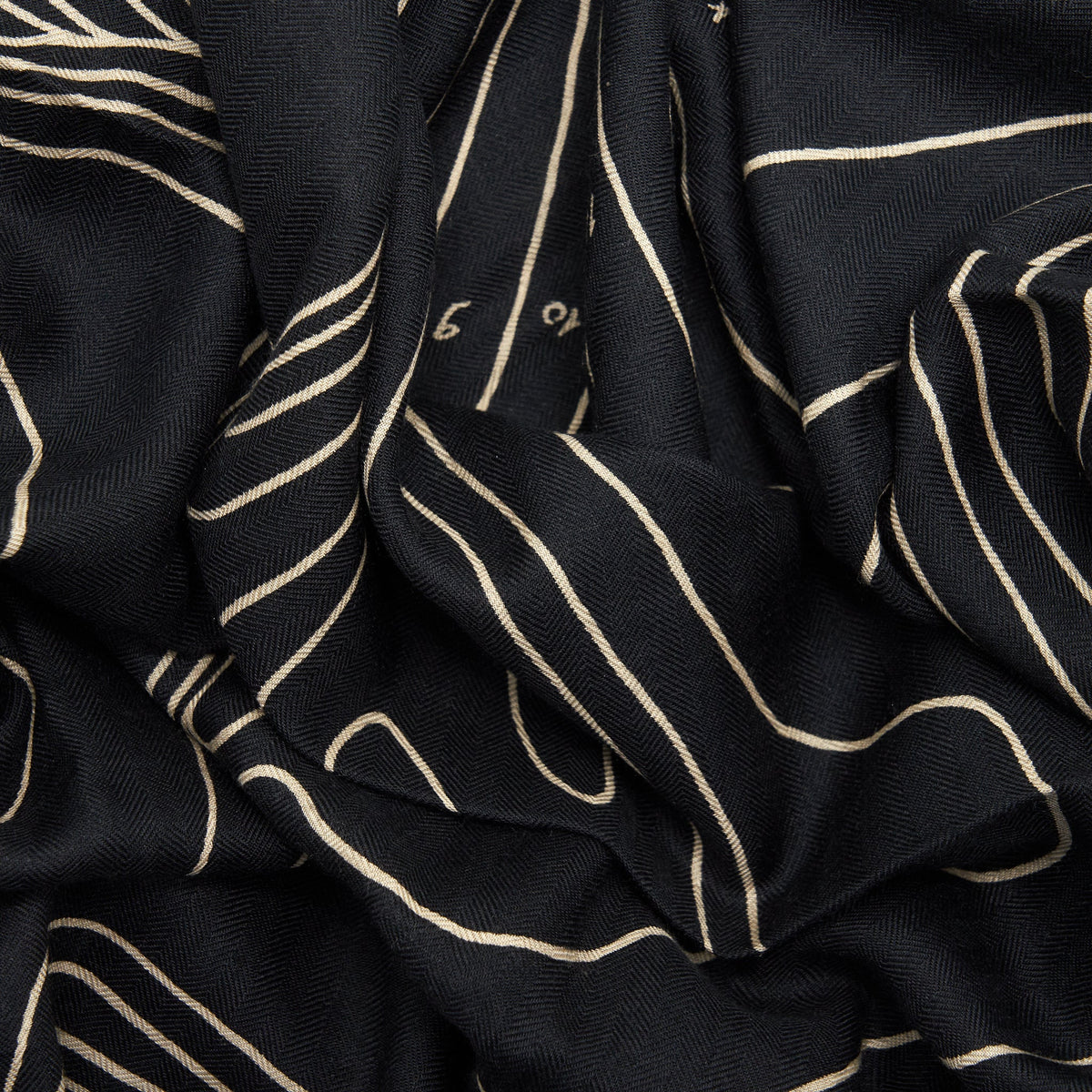 hermes-140mm-pegase-cashmere-and-silk-scarf