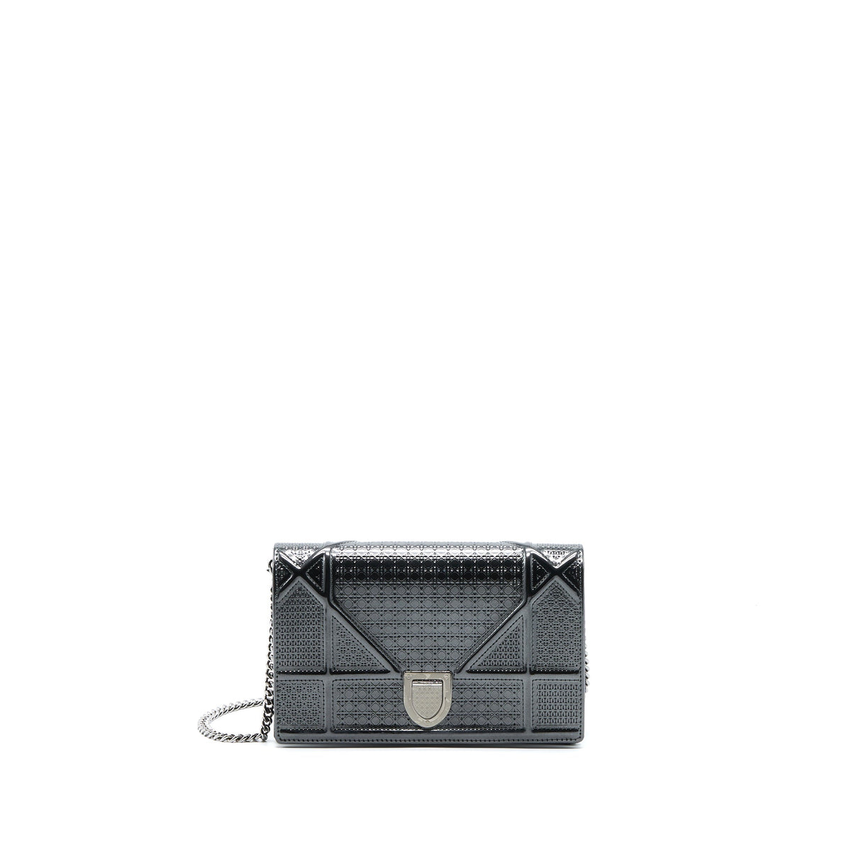 dior-diorama-wallet-on-chain-metallic-grey-ghw