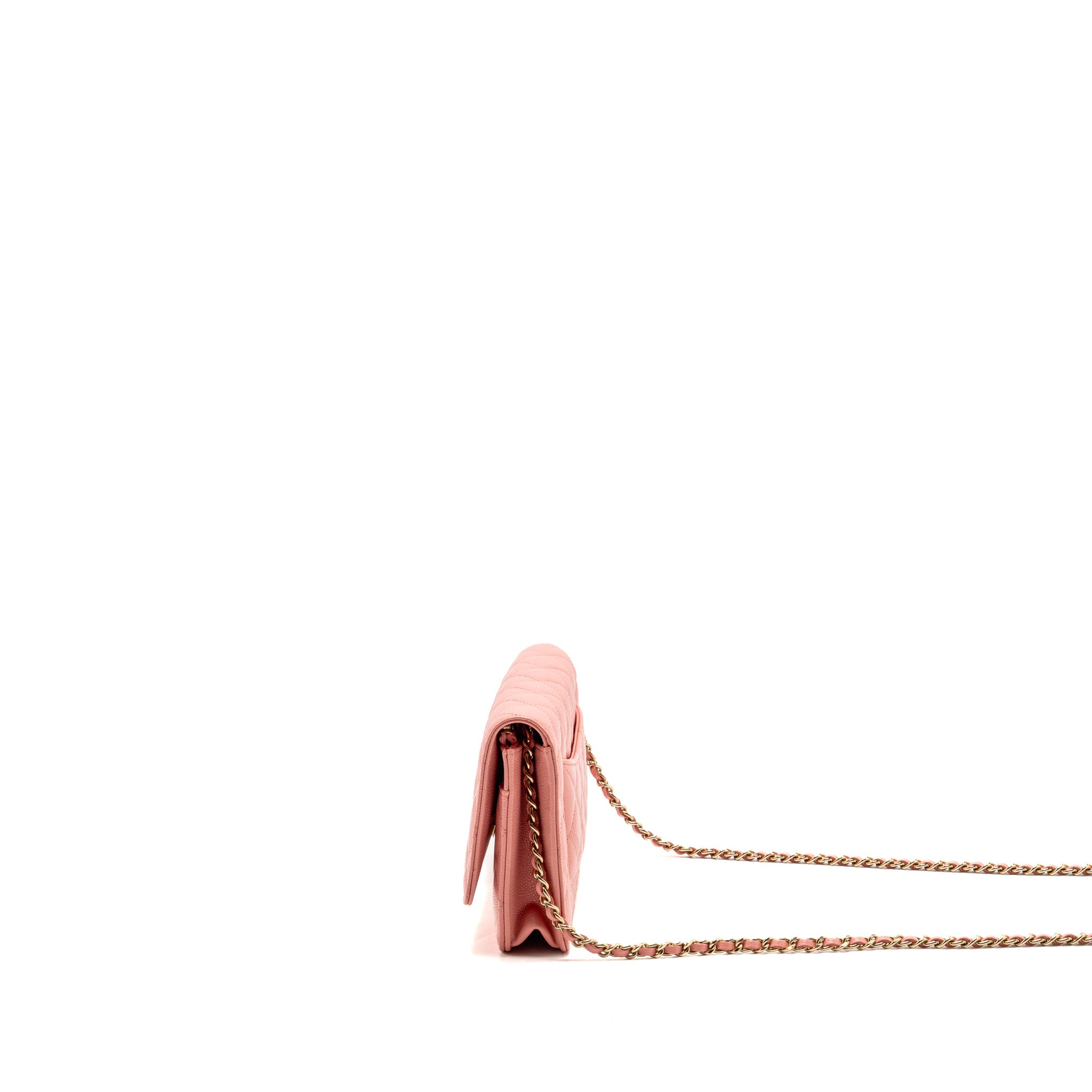 chanel-classic-wallet-on-chain-caviar-pink-lghw-microchip-1