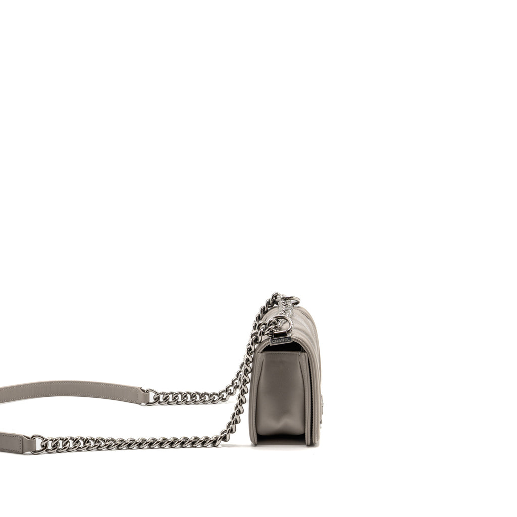 chanel-chevron-small-boy-bag-stitched-calfskin-grey-shw