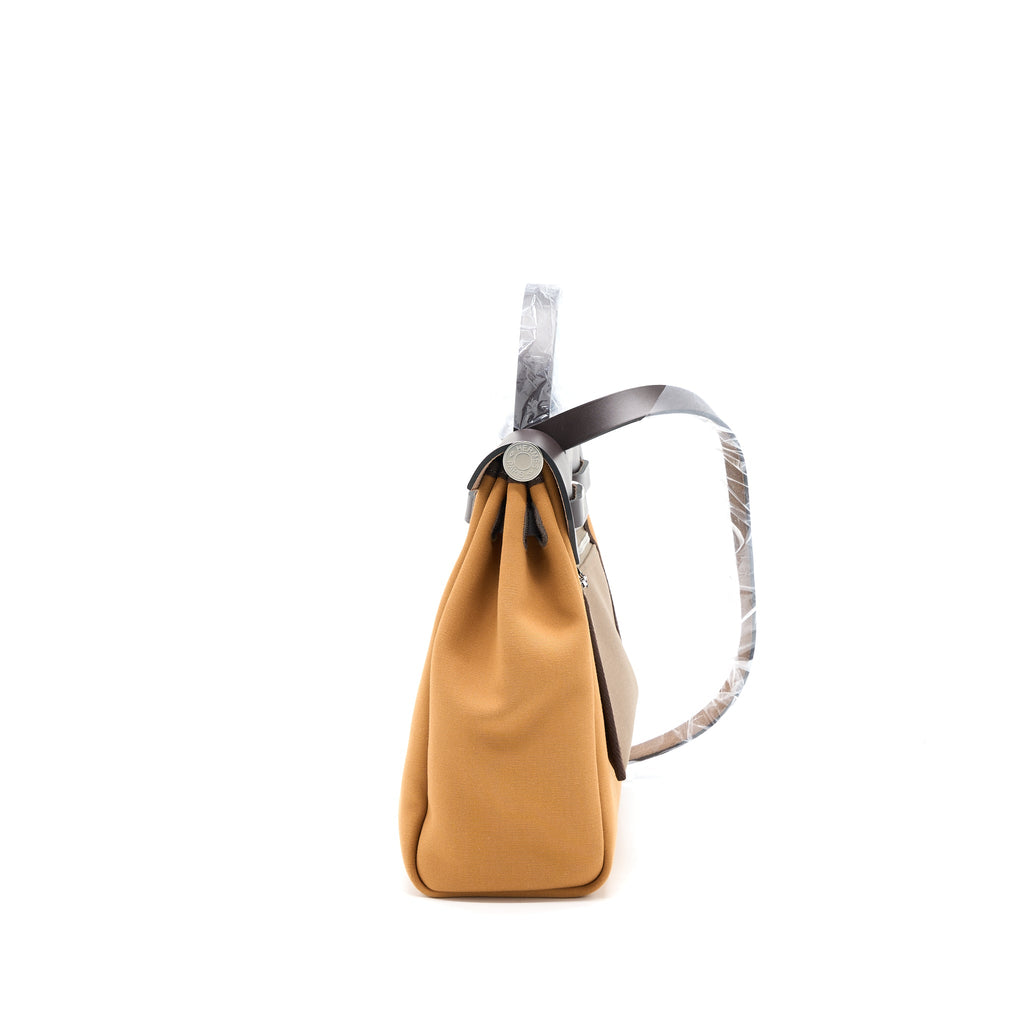 hermes-herbag-zip-31-leahter-canvas-ebene-etouope-dune-shw