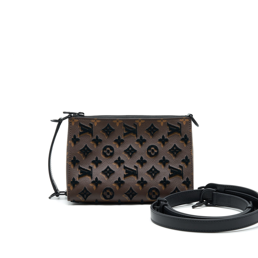 louis-vuitton-triangle-messenger-bag
