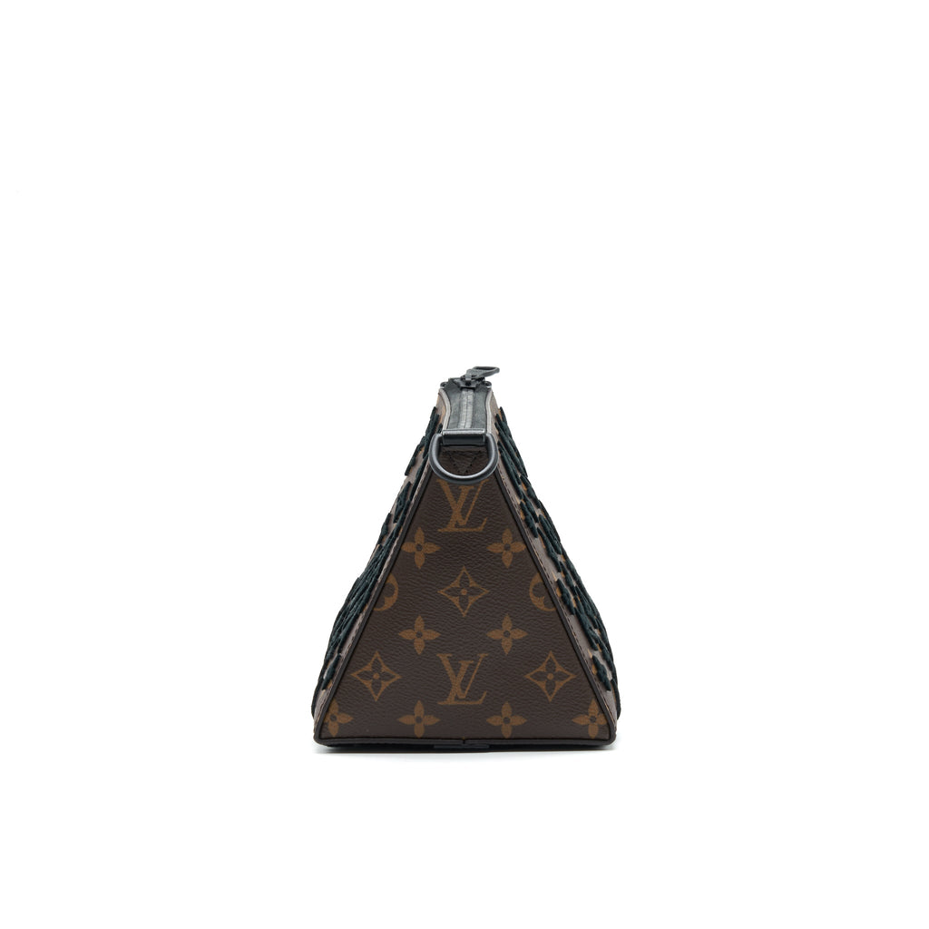 louis-vuitton-triangle-messenger-bag